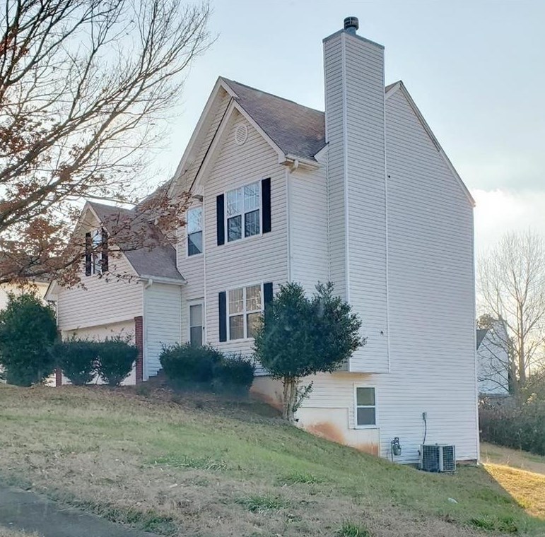 982 Sugar Oak Ln, Lawrenceville GA  30043-8703 exterior