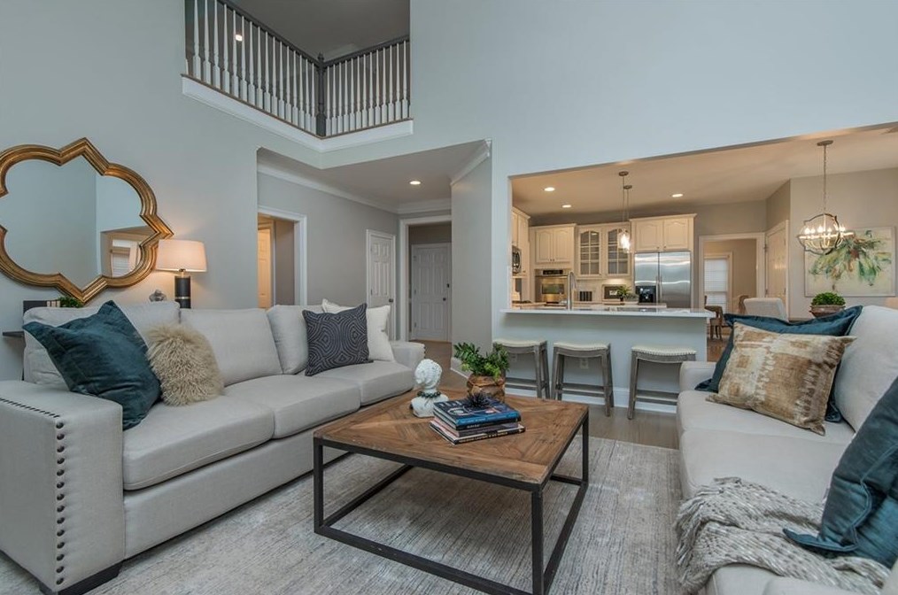 994 Nottingham Ln, Atlanta, GA 30319-6002