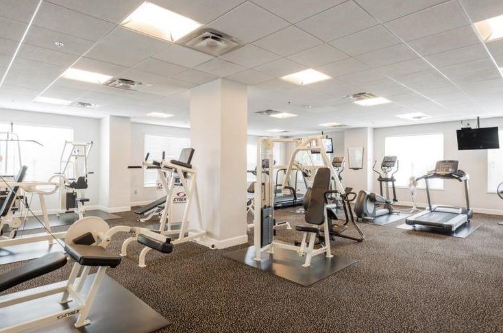 325 Paces Ferry Rd, Atlanta GA  30305-2388 exterior