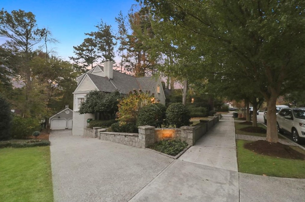 1728 Noble Dr, Atlanta GA 30306-3141 exterior