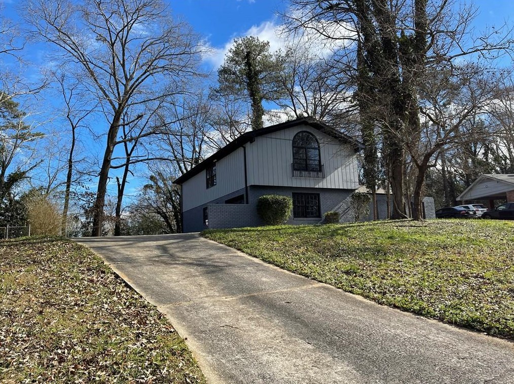 4503 Dorset Cir, Decatur, GA 30035-4203