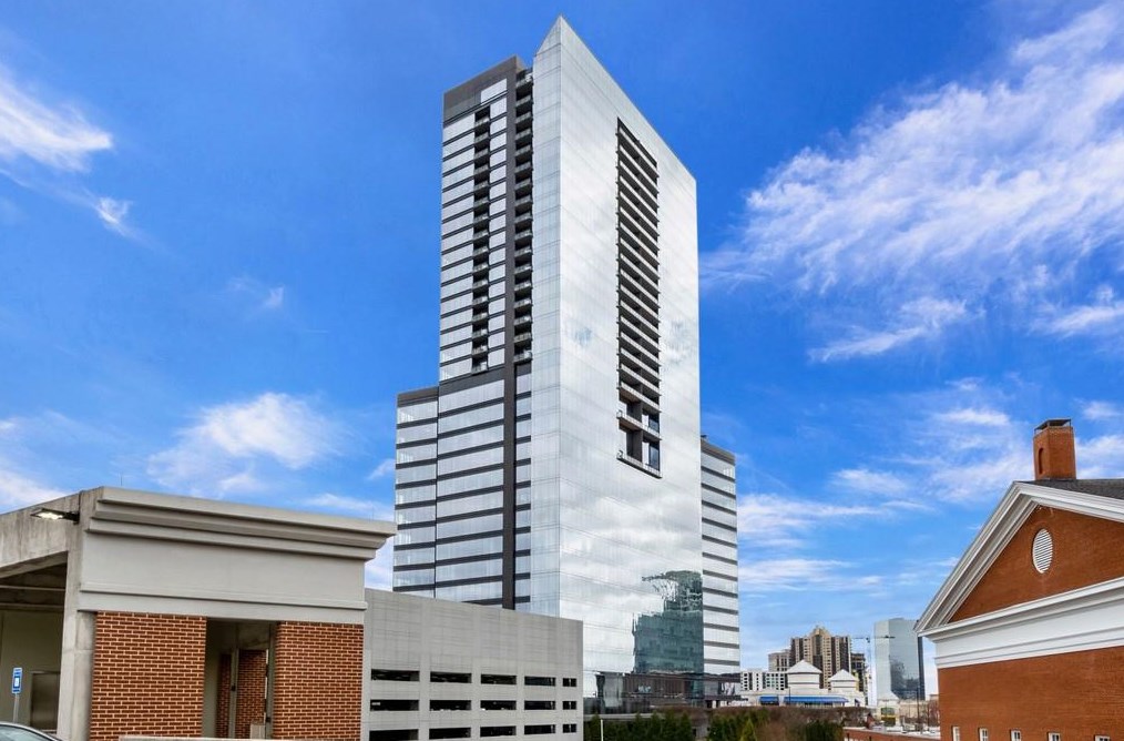 3630 Peachtree Rd, Atlanta GA  30341-2335 exterior