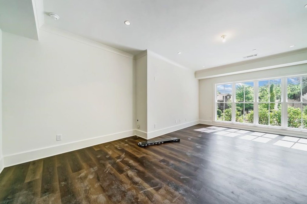 1783 Noble Dr, Atlanta GA 30306-3140 exterior