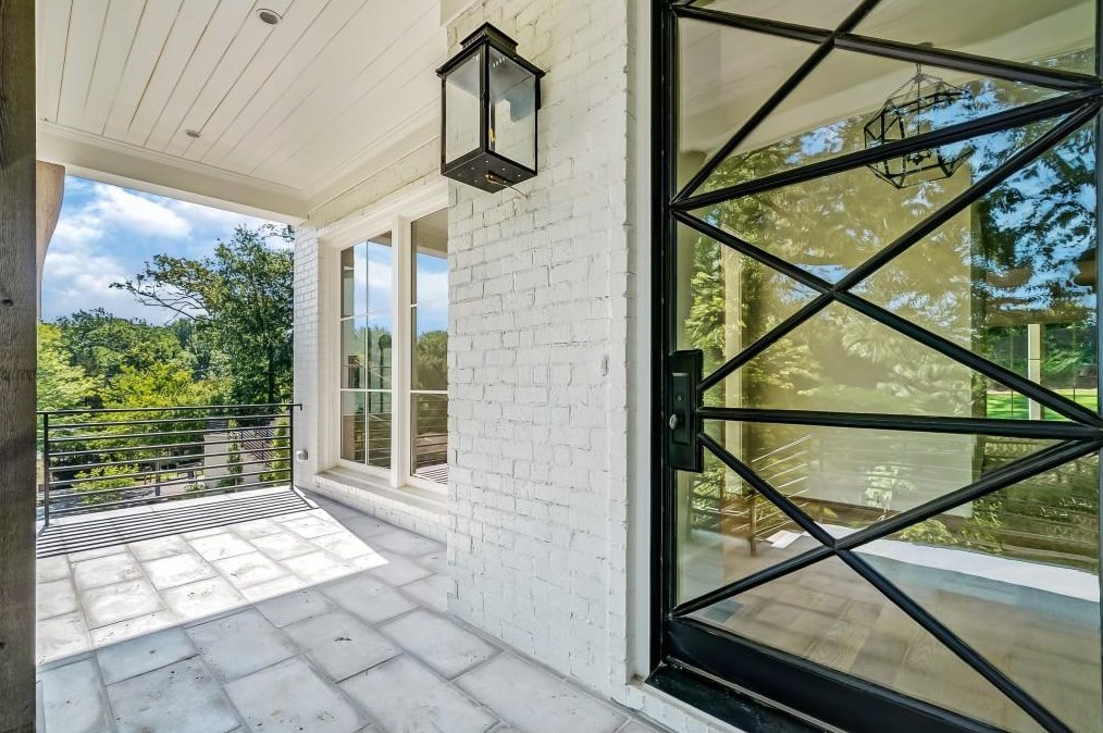 1783 Noble Dr, Atlanta GA 30306-3140 exterior