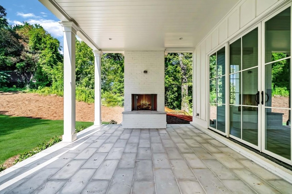 1783 Noble Dr, Atlanta GA 30306-3140 exterior