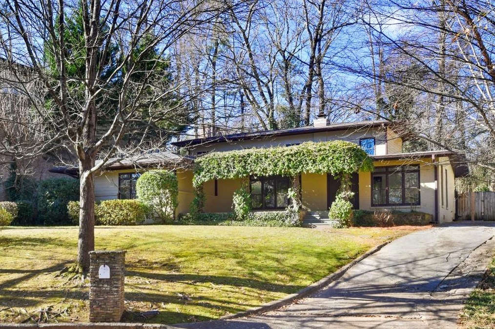 1930 Wildwood Pl, Atlanta GA  30324-4957 exterior