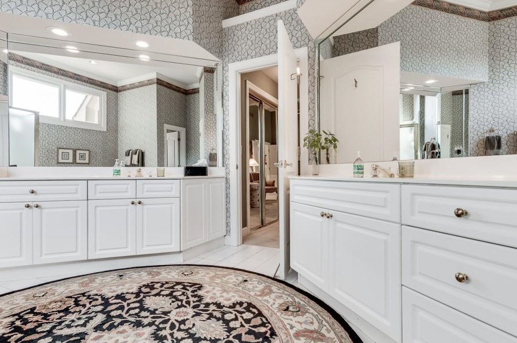 2478 Oakleigh Ct, Atlanta GA  30329 exterior
