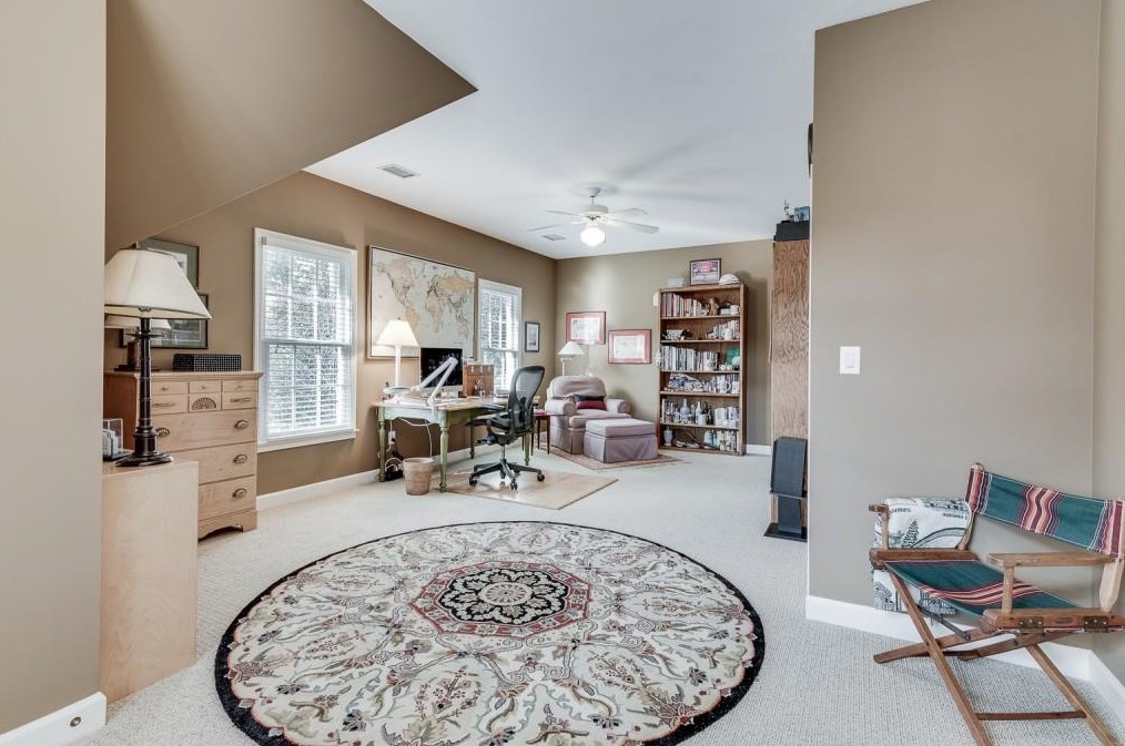 2478 Oakleigh Ct, Atlanta GA  30329 exterior