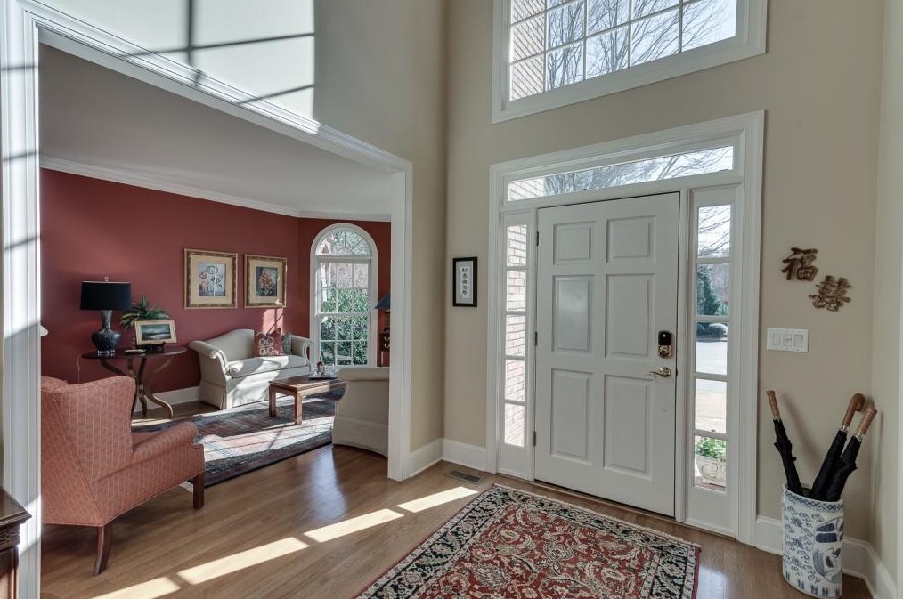 2478 Oakleigh Ct, Atlanta GA  30329 exterior