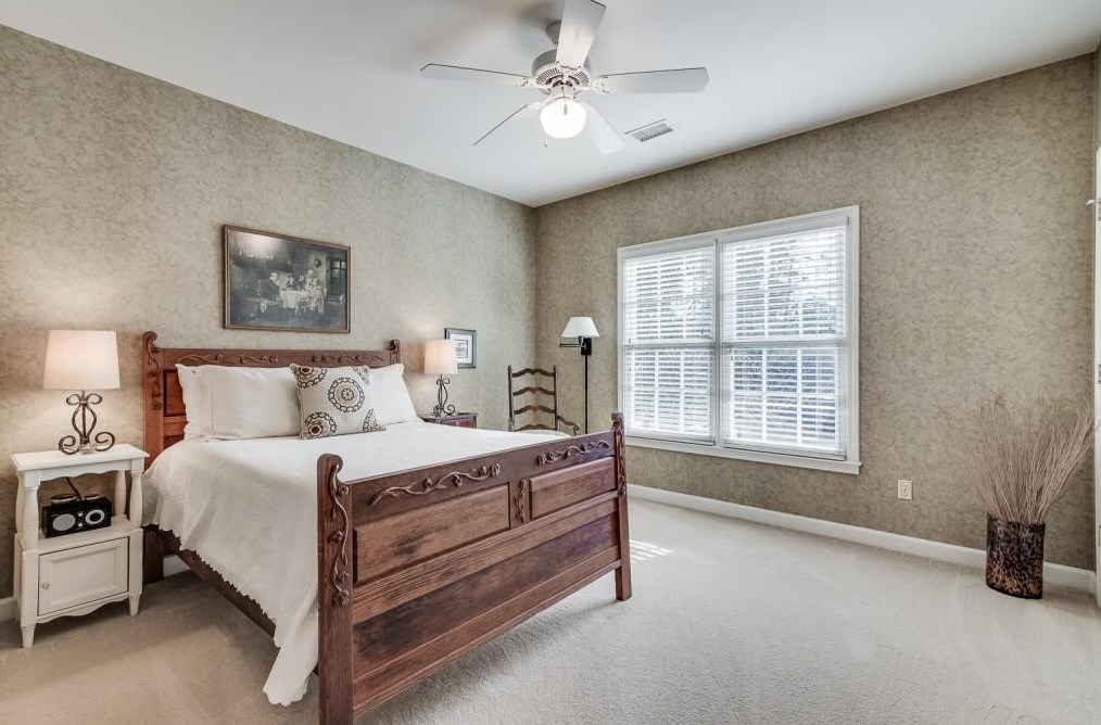 2478 Oakleigh Ct, Atlanta GA  30329 exterior