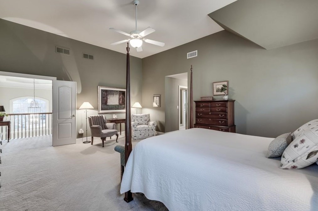2478 Oakleigh Ct, Atlanta GA  30329 exterior