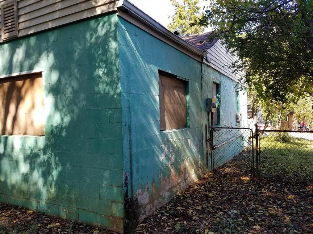 296 Thornton St, Atlanta GA  30315-3735 exterior