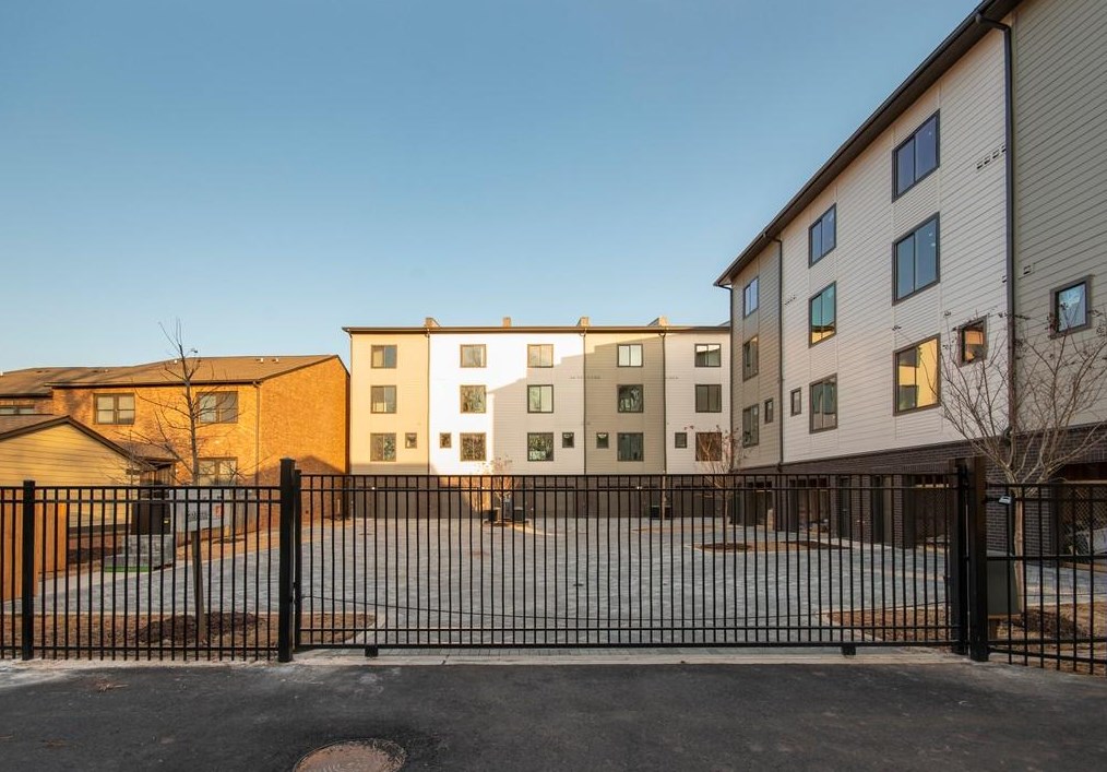 693 Pryor St, Atlanta, GA 30315-1067