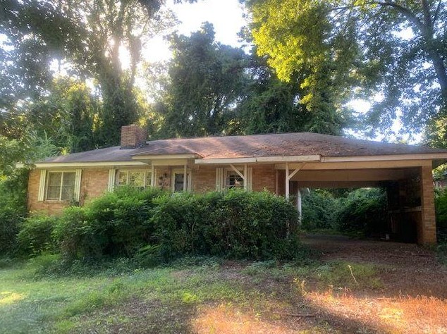 1388 Nelms Dr, Decatur, GA 30033-2202