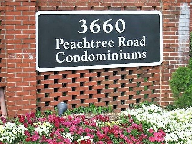 3660 Peachtree Rd, Atlanta GA  30341-2337 exterior