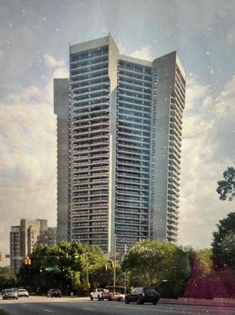 2660 Peachtree Rd, Atlanta GA  30305-3605 exterior