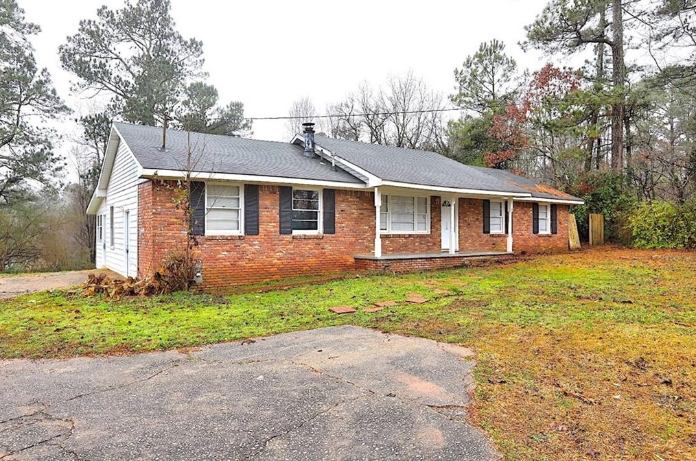 8183 Chicago Ave, Douglasville, GA 30134-1107