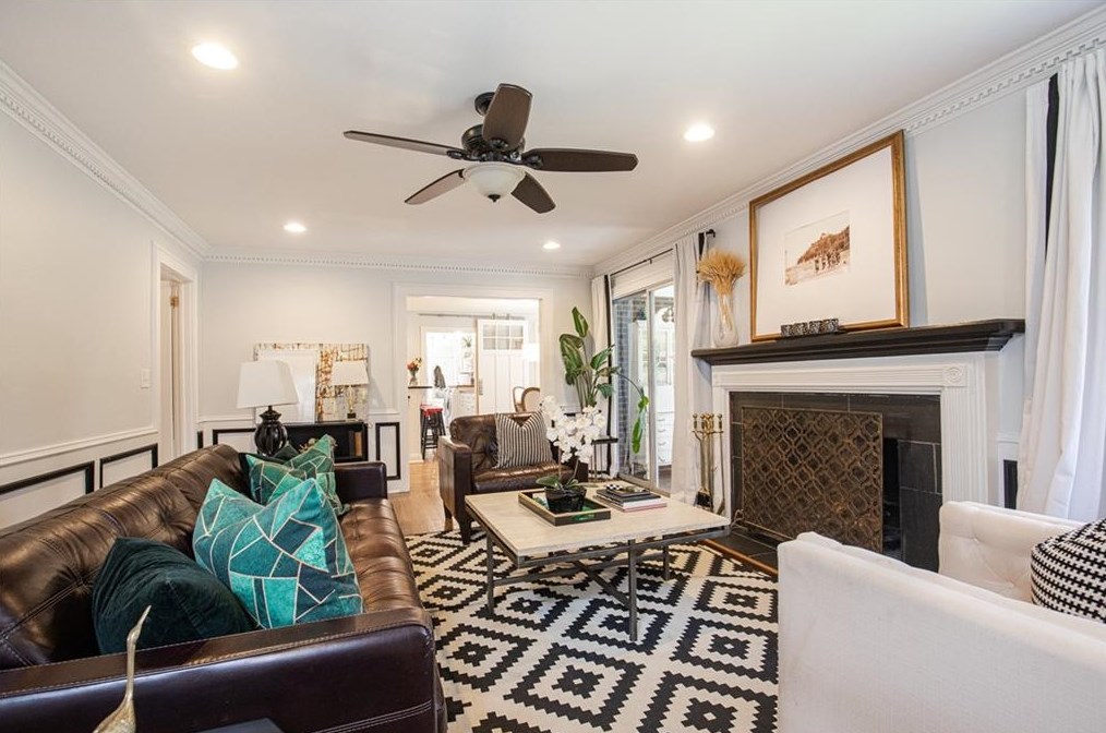 7670 Ryefield Dr, Atlanta GA  30350-5534 exterior