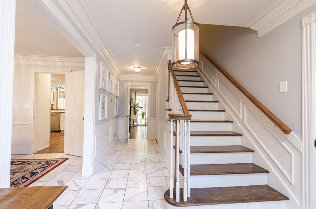 7670 Ryefield Dr, Atlanta GA  30350-5534 exterior