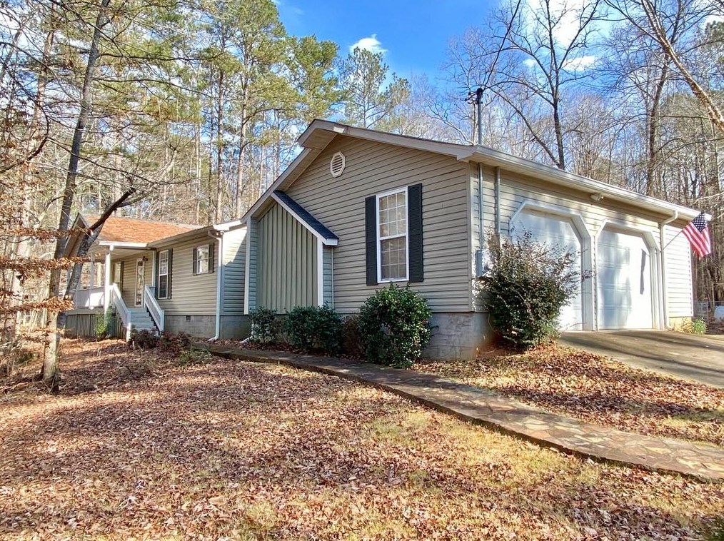 5370 Creek Indian Trl, Douglasville, GA 30135-5034