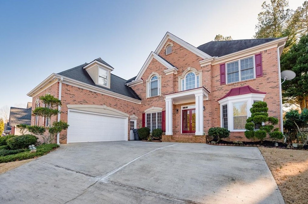 3561 Carriage Glen Way, Dacula, GA 30019-4575