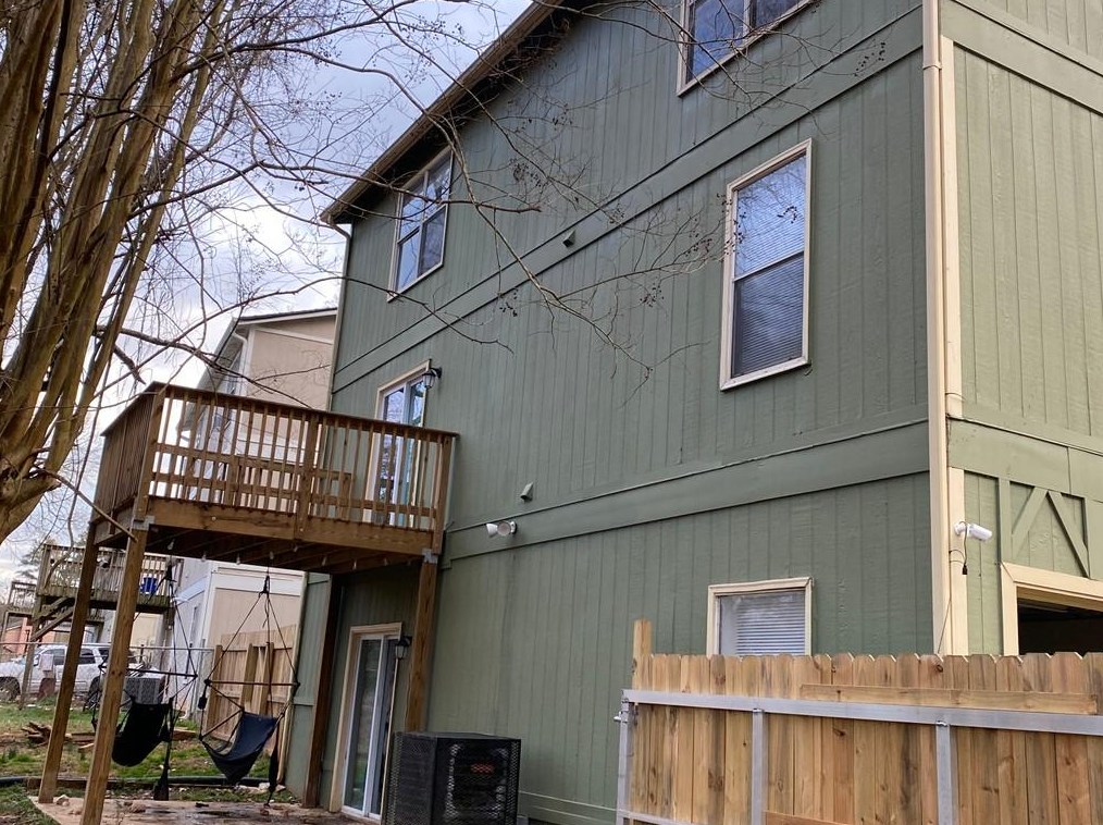 2761 Knollberry Ln, Decatur GA  30034-3242 exterior