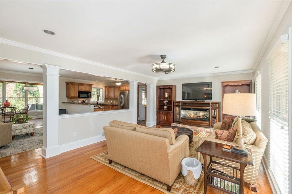 835 Flagler Cir, Smyrna GA  30080-3524 exterior