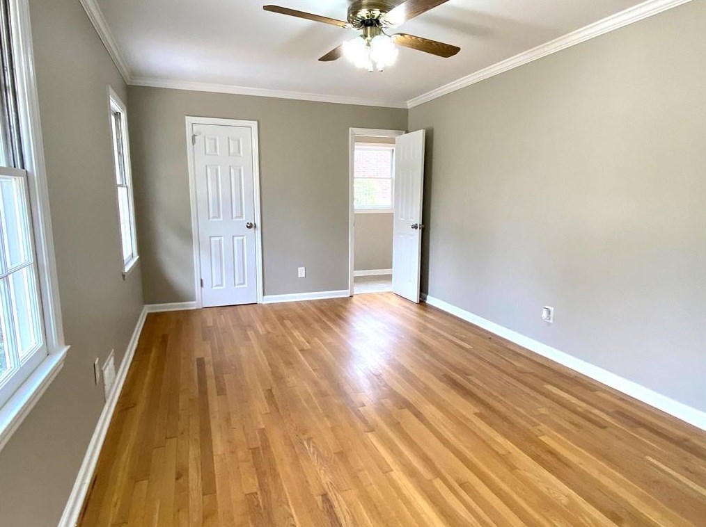 2525 Wilson Woods Dr, Decatur GA  30033-3738 exterior