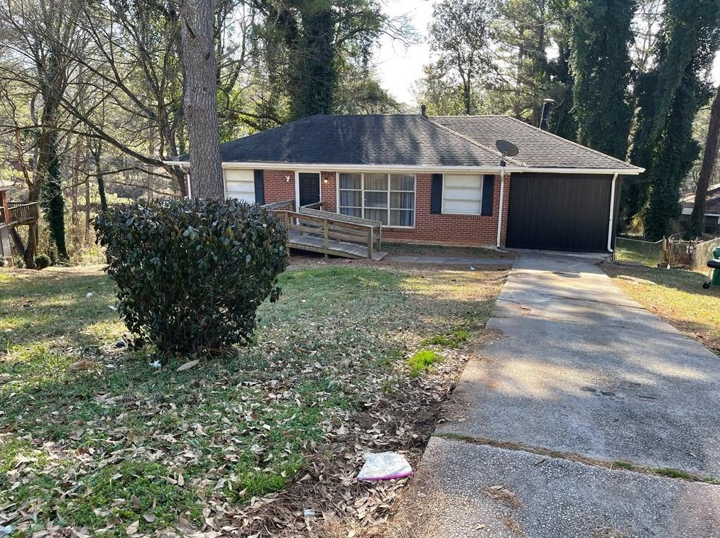 2130 Keheley Dr, Decatur, GA 30032-5423