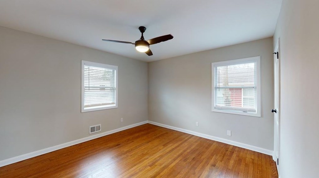 1530 Woodland Cir, Atlanta GA  30316-3160 exterior