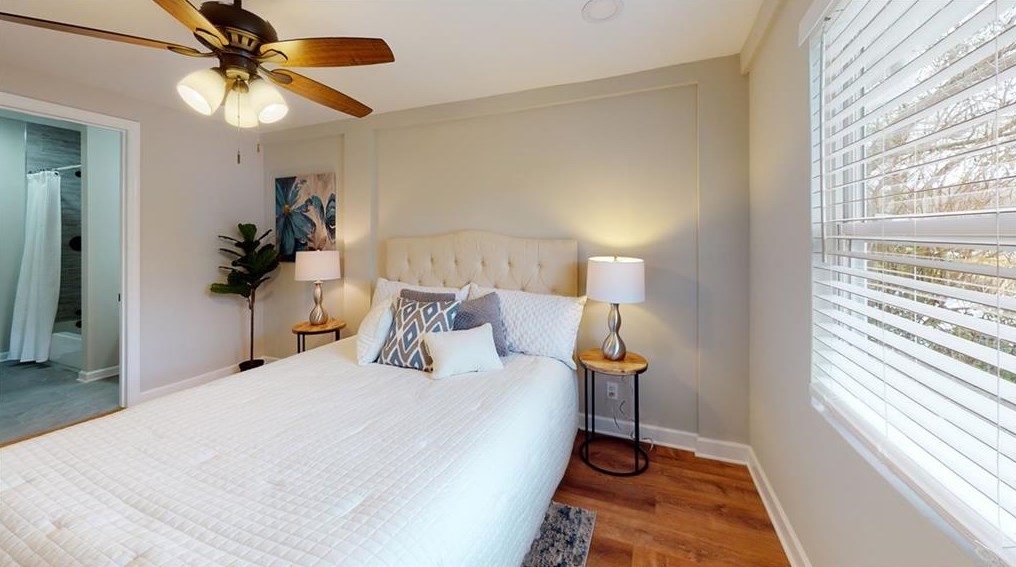 1530 Woodland Cir, Atlanta GA  30316-3160 exterior