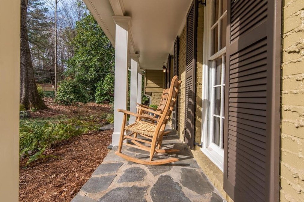 1120 Winding Creek Trl, Atlanta GA  30328-2847 exterior