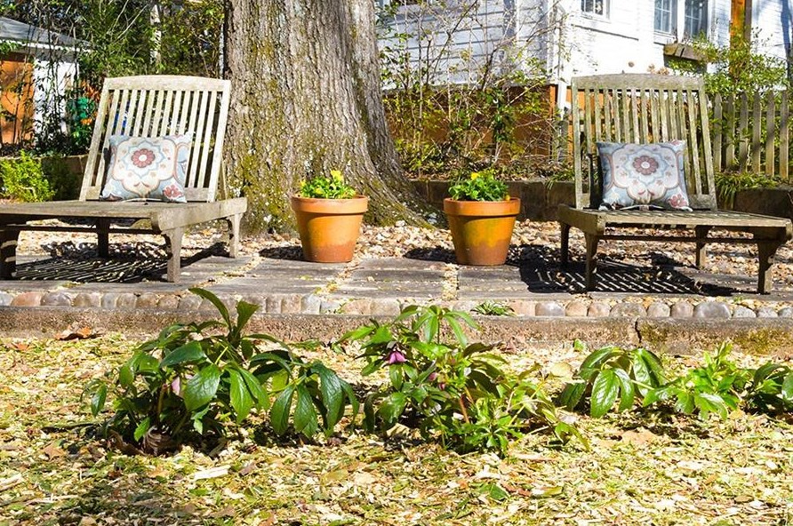 2866 Midway Rd, Decatur GA  30030-4635 exterior