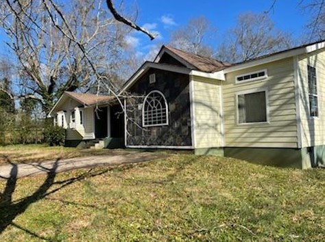 90 Seymour Ave, Bowman, GA 30624