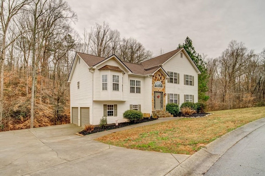 129 Gold Creek Dr, Tallapoosa, GA 30176-4343