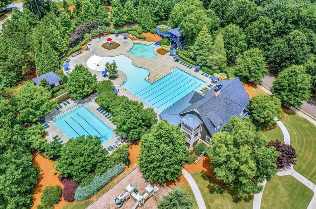 125 Greenbrier Way, Holly Springs GA  30114-0057 exterior