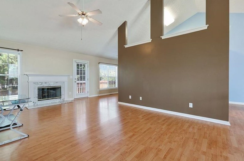 2310 Morgans Run Ct, Buford, GA 30519