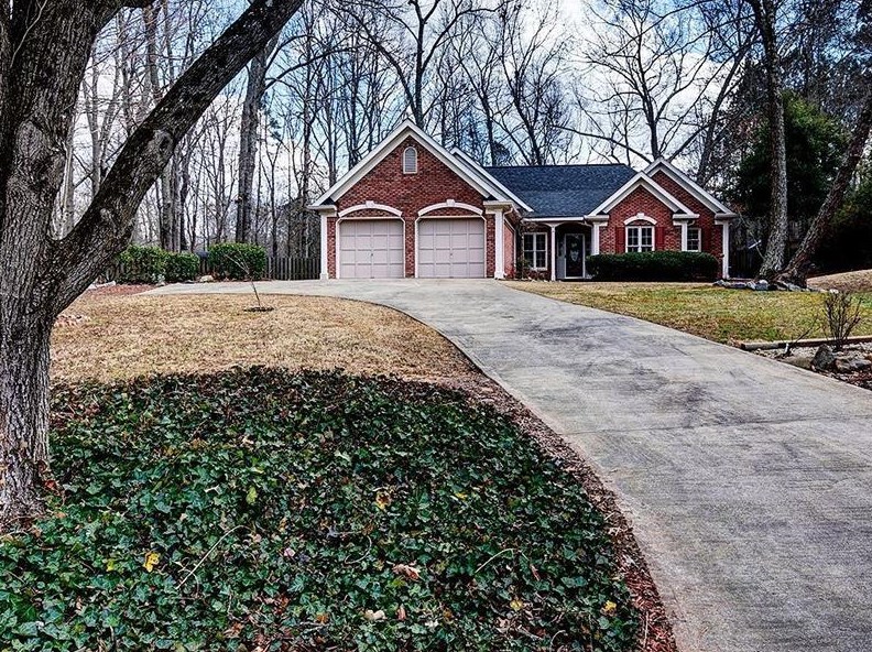 138 Stanbrough Dr, Dallas, GA 30157-6501