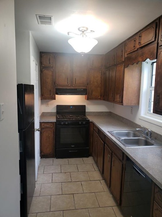 2613 Se Country Trace #unit B, Conyers, GA 30013
