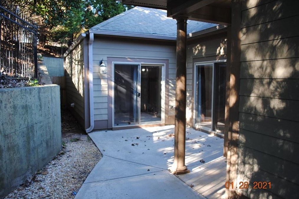 406 Paperbark Ct, Acworth, GA 30102-7569