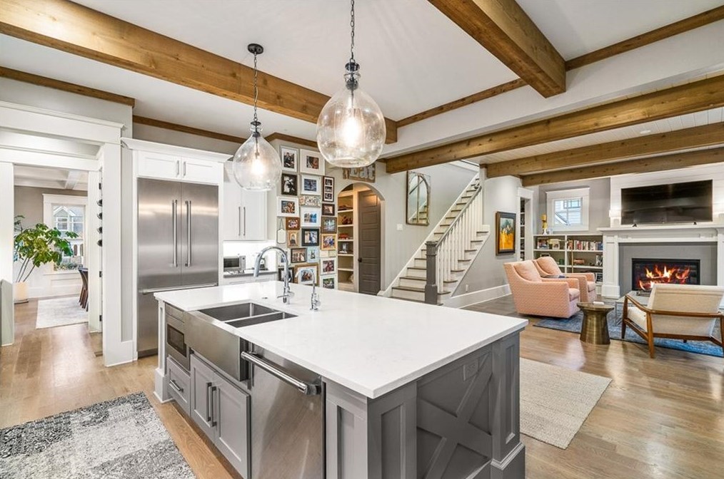 352 Lamont Dr, Decatur GA 30030-2337 exterior