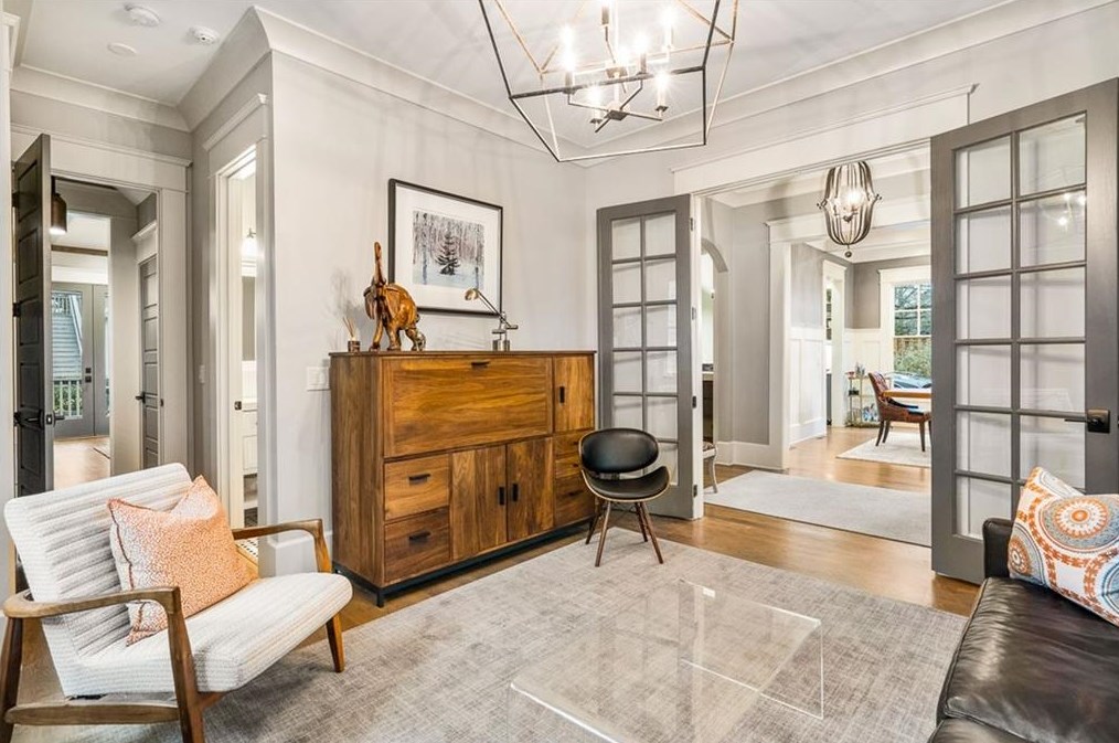 352 Lamont Dr, Decatur GA 30030-2337 exterior