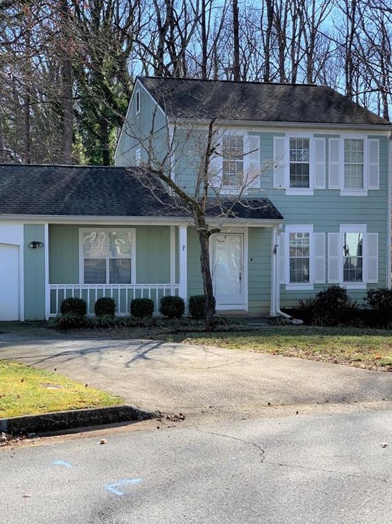 550 Country Glen Ct, Alpharetta, GA 30022-4927