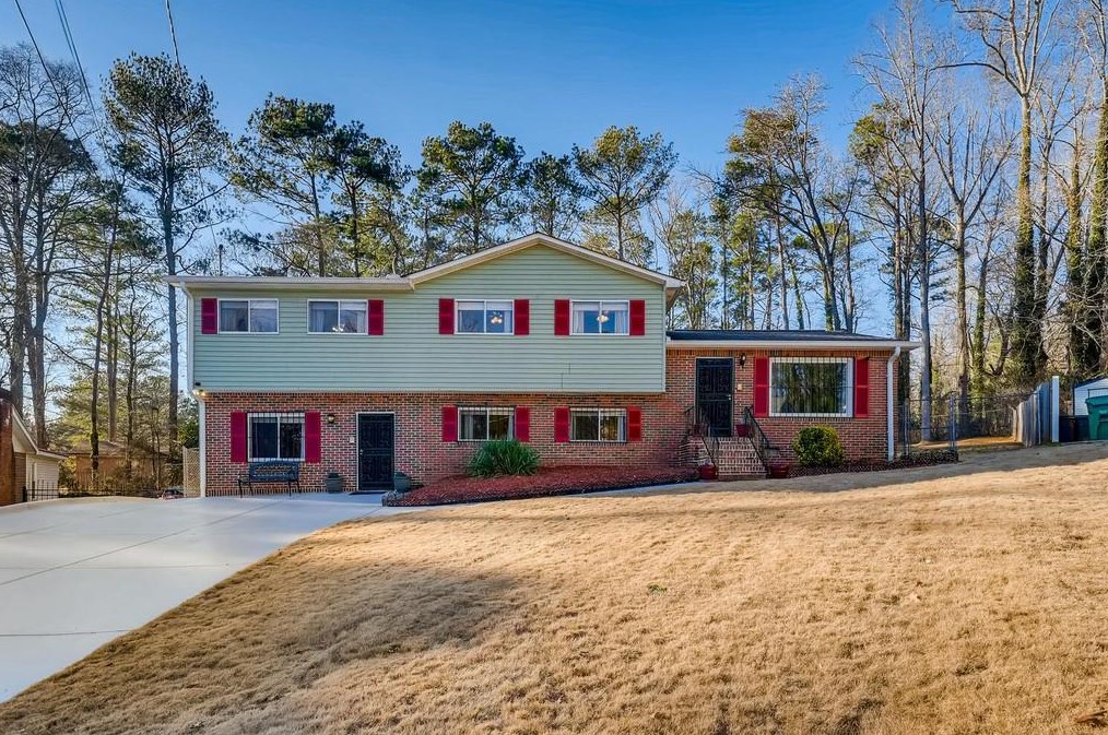 3015 Pine Manor Ct, Atlanta, GA 30316-4415