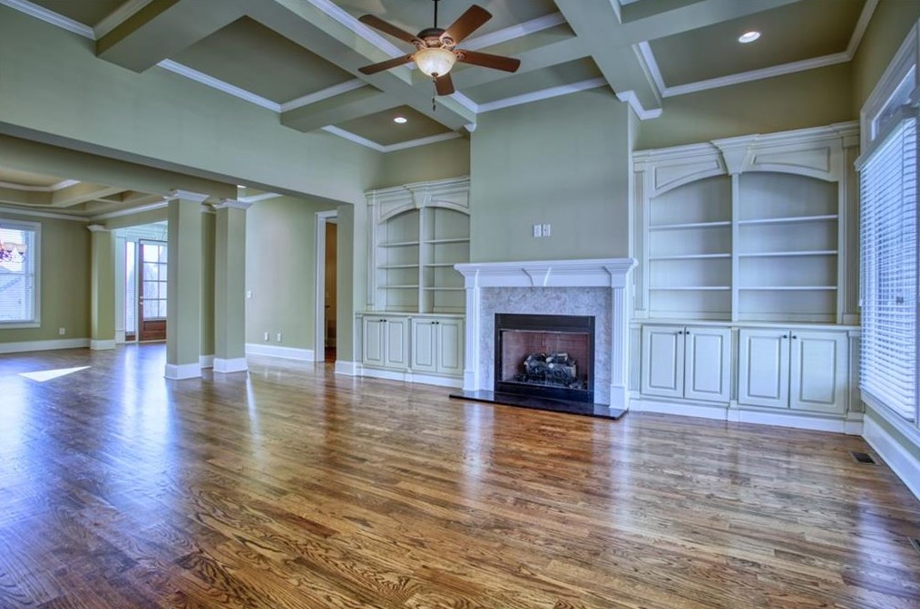 2428 Sunflower Dr, Hoschton, GA 30548-3675