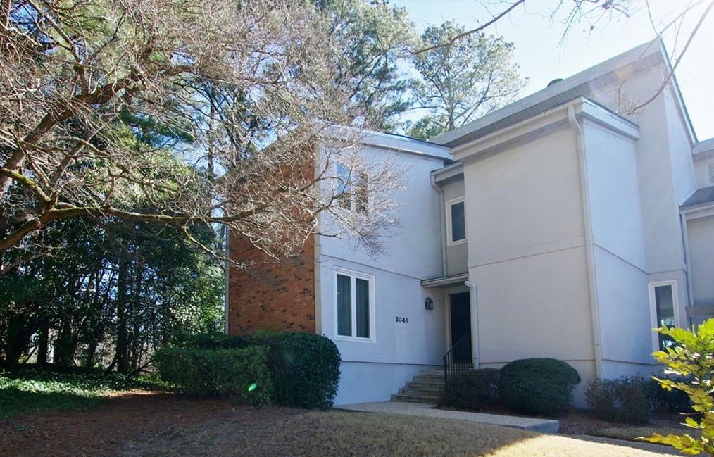 3046 Vinings Ferry Dr, Atlanta, GA 30339-4342