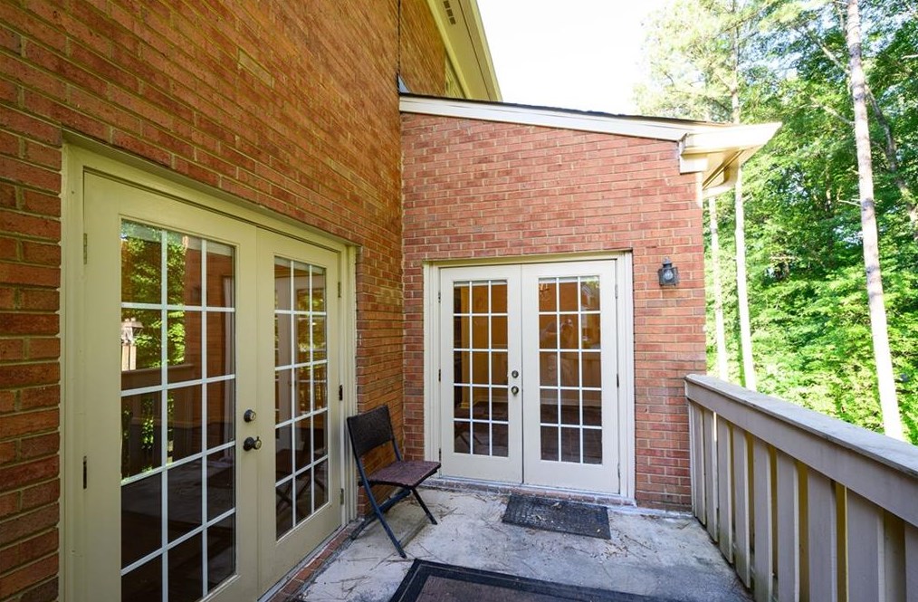 3114 Vinings Rdg Dr, Atlanta GA 30339-3770 exterior