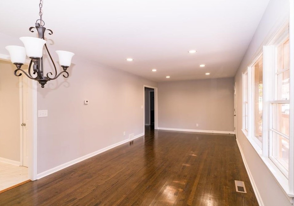 1916 Longdale Dr, Decatur GA  30032-5244 exterior