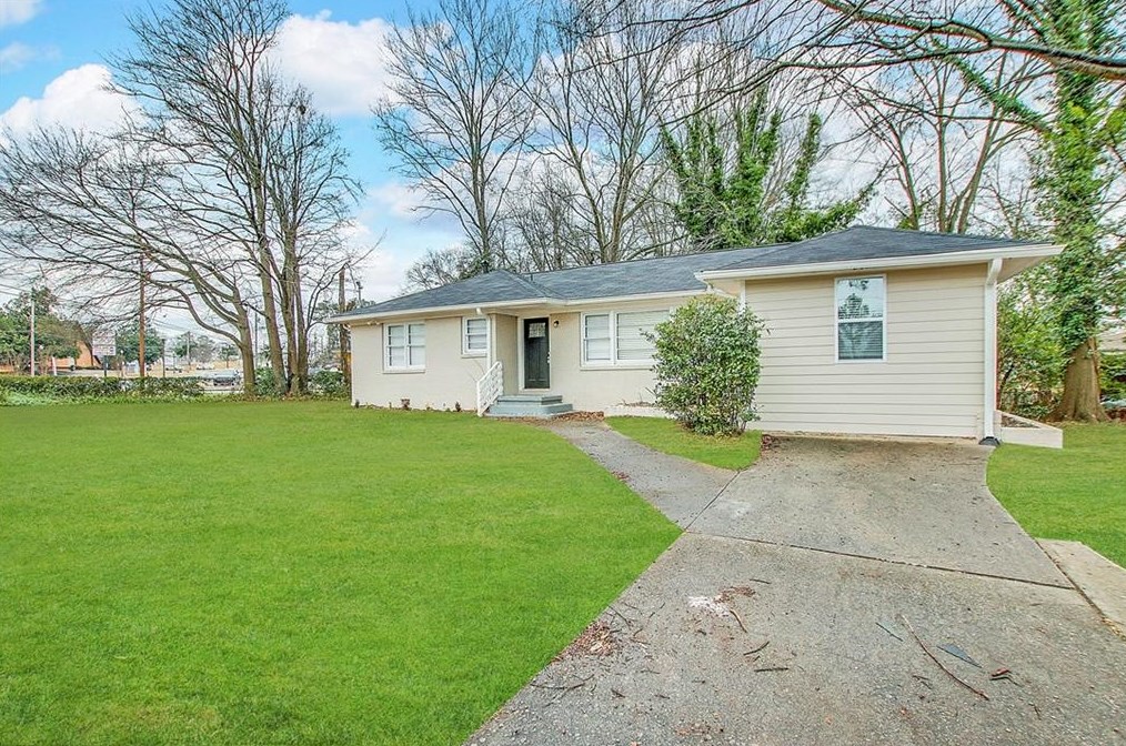 2390 Candler Rd, Decatur GA  30032-6406 exterior