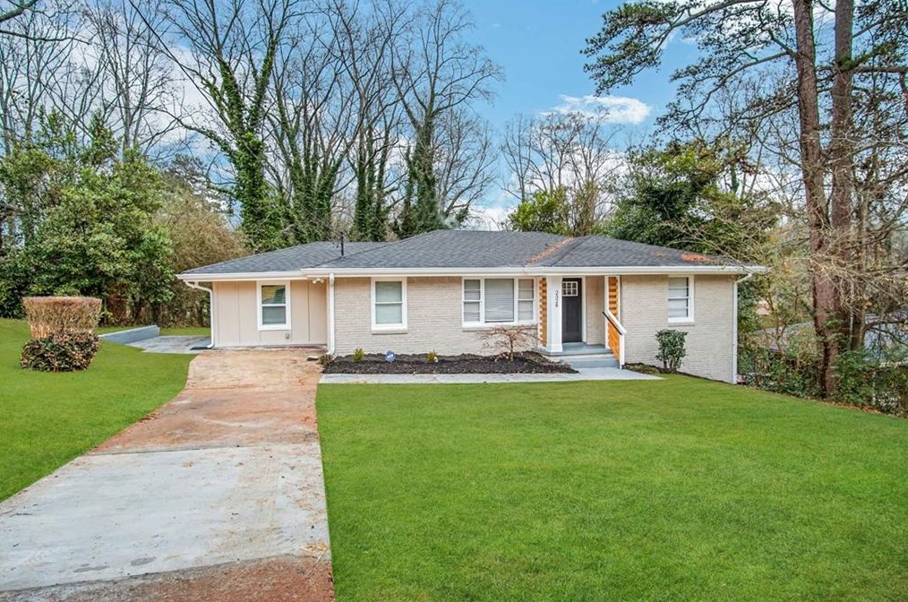 2328 Starline Dr, Decatur GA  30032-6372 exterior